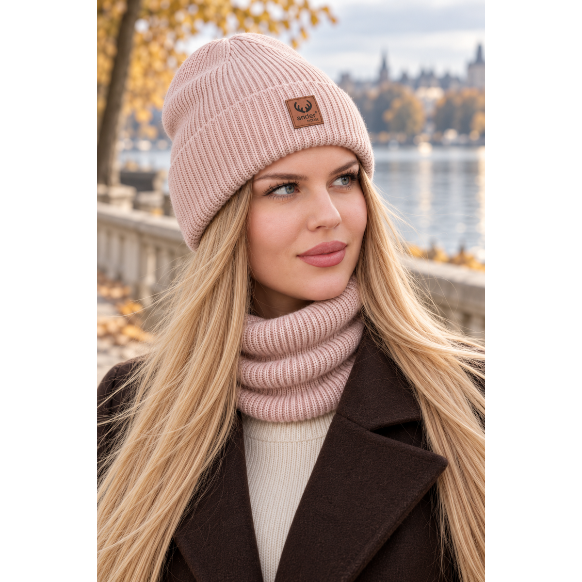Completo cappello e sciarpa BRIGID - 100% lana merino - rosa cipria