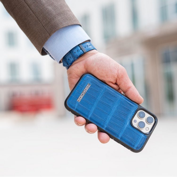 iPhone 13 Pro Max MagSafe krokodillenleren hoesje Blauw Limited Edition