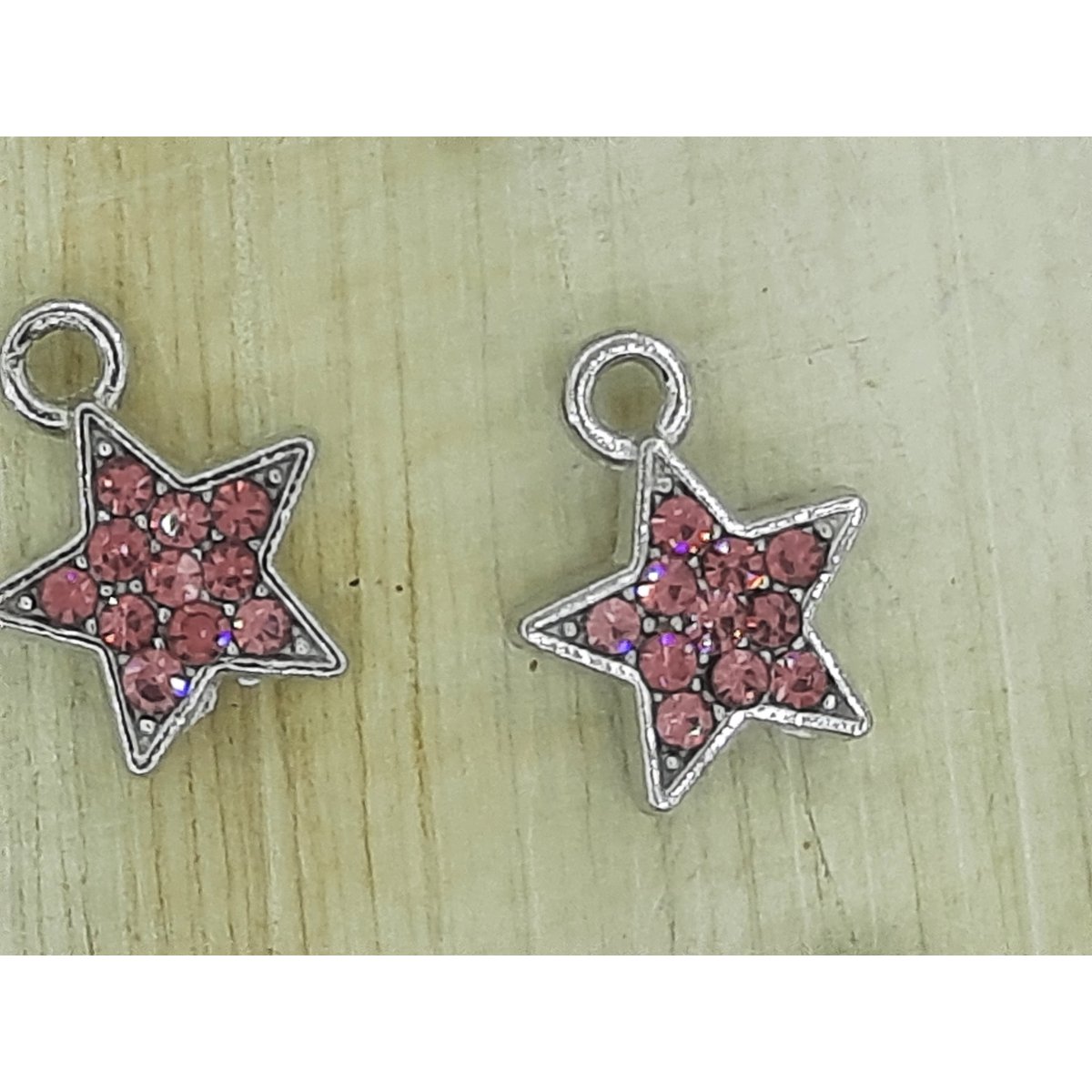 %23158 Amuletos de estrellas