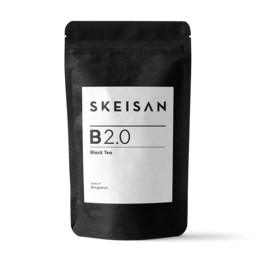 Flavored black tea with bergamot flavor in a black softpack package.