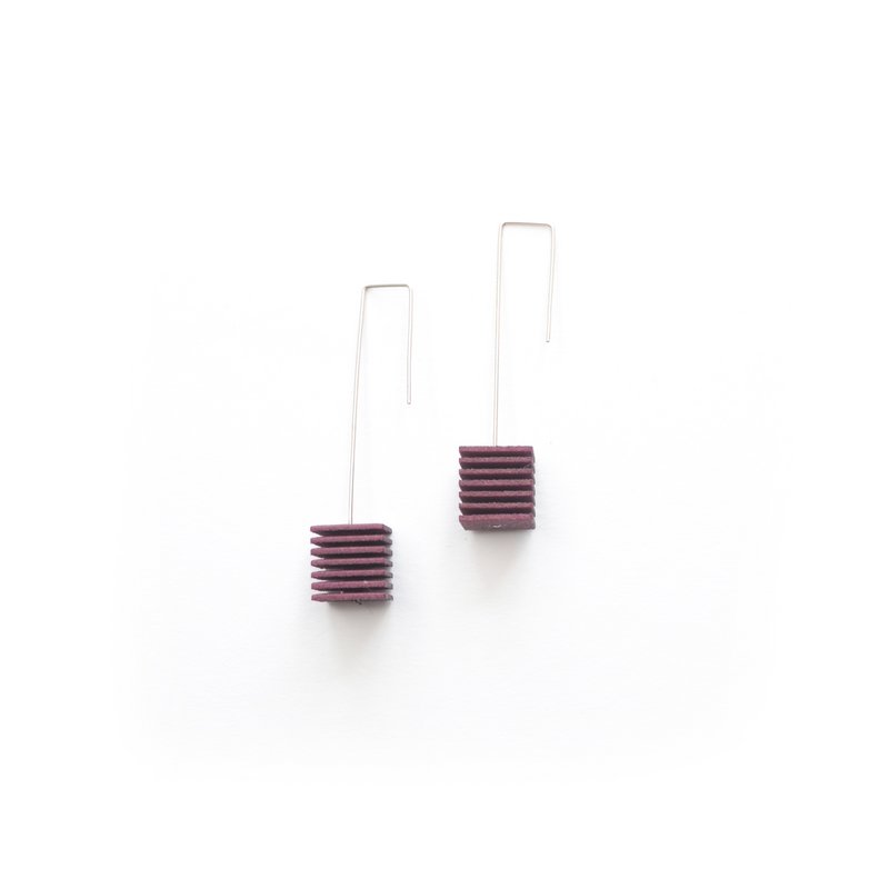 OPTICAL - Pendientes Cubo - Púrpura ciruela