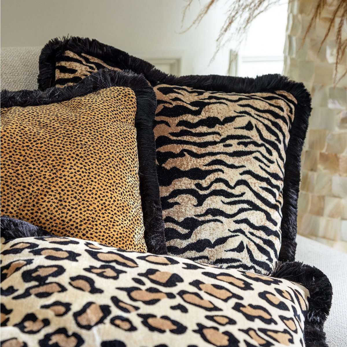 ELEONORA | Cushion | 45x45 cm Pumice Stone | Beige | Velvet | Animal print | Hoii |With luxury inner cushion