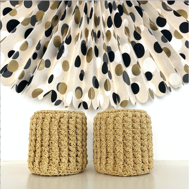 Luna-Leena rosette with dots print - eco paper - 55ø cm - off white, gold, grey and black - foldable - handmade in Nepal