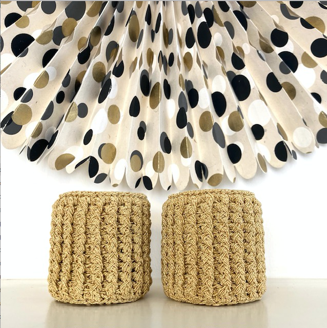 Luna-Leena rosette with dots print - eco paper - 55ø cm - off white, gold, grey and black - foldable - handmade in Nepal