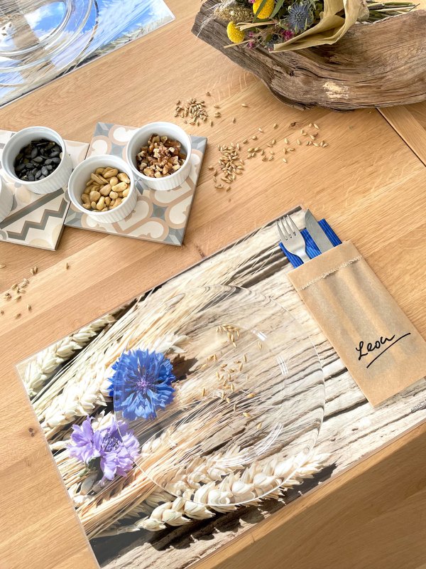 Artipics manteles individuales manteles individuales, 4 piezas, acianos lavables sobre madera flotante, manteles individuales de plástico, 42x30 cm, acianos con mazorcas de maíz, motivo de verano, decoración de mesa natural, estilo rústico