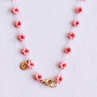 Daisy flower necklace - pink/red