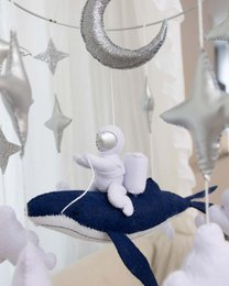 Handgemaakte Astronauten Muziekmobiel - Boxmobiel - Baby mobile - mobile wickeltisch