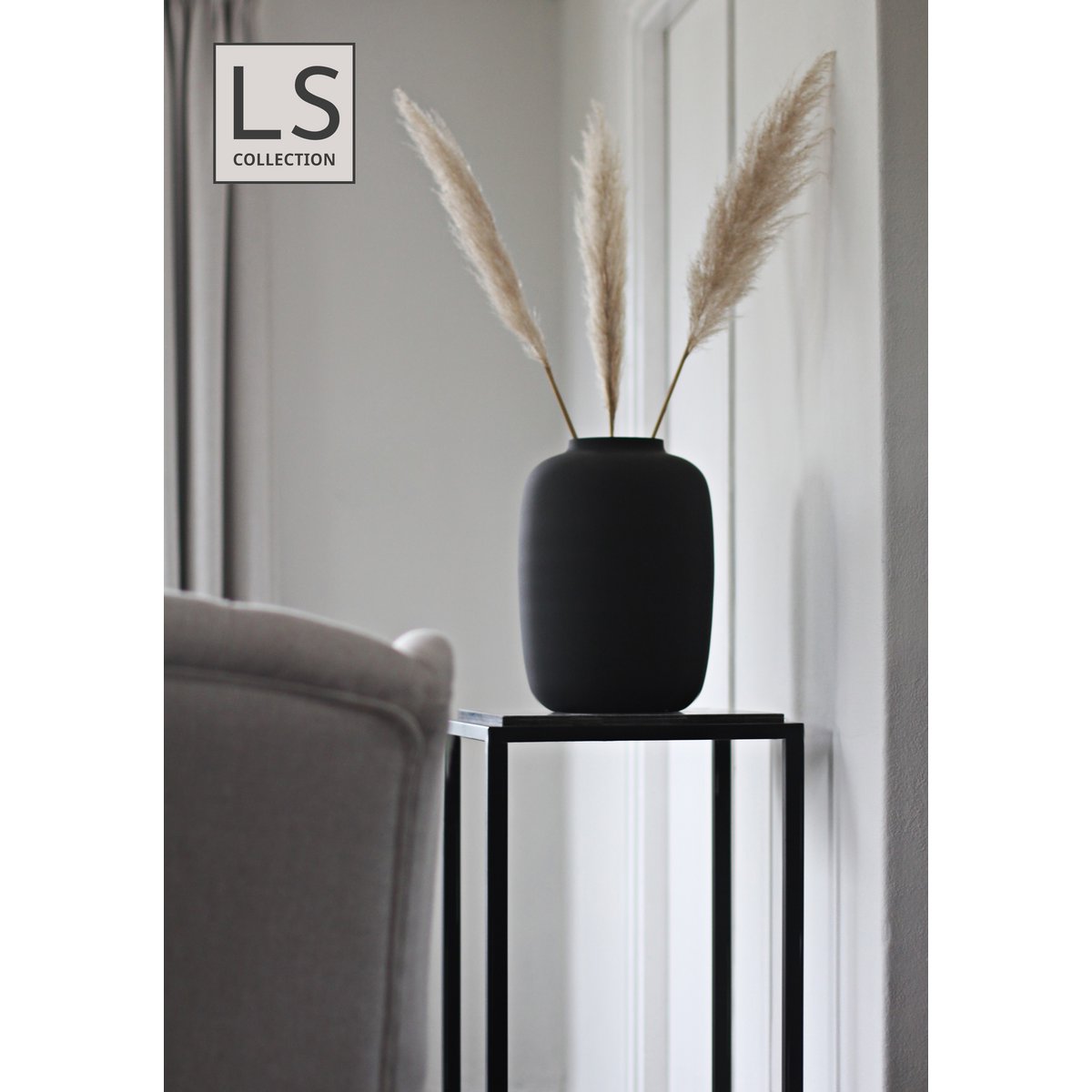 LS Collection® - Pflanzentisch - Poky - Säule - Pflanzensäule - Schwarz - Säule - Pflanzenhilfe - mit Store - 80x35x35 cm - Sockel - schwer - stabil - Pflanzenständer im Inneren