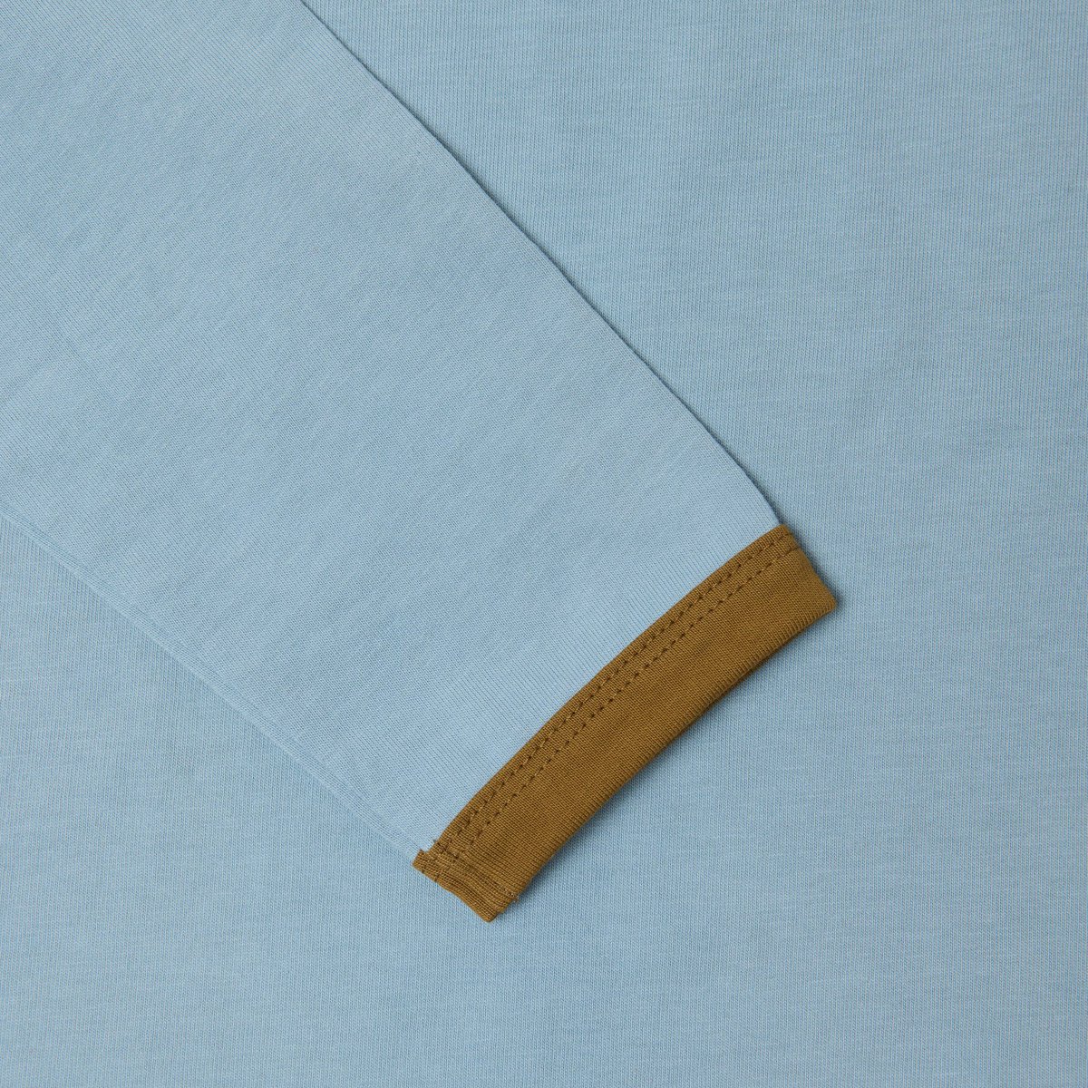 T-SHIRT BASIQUE ÉPAIS AVEC LOGO