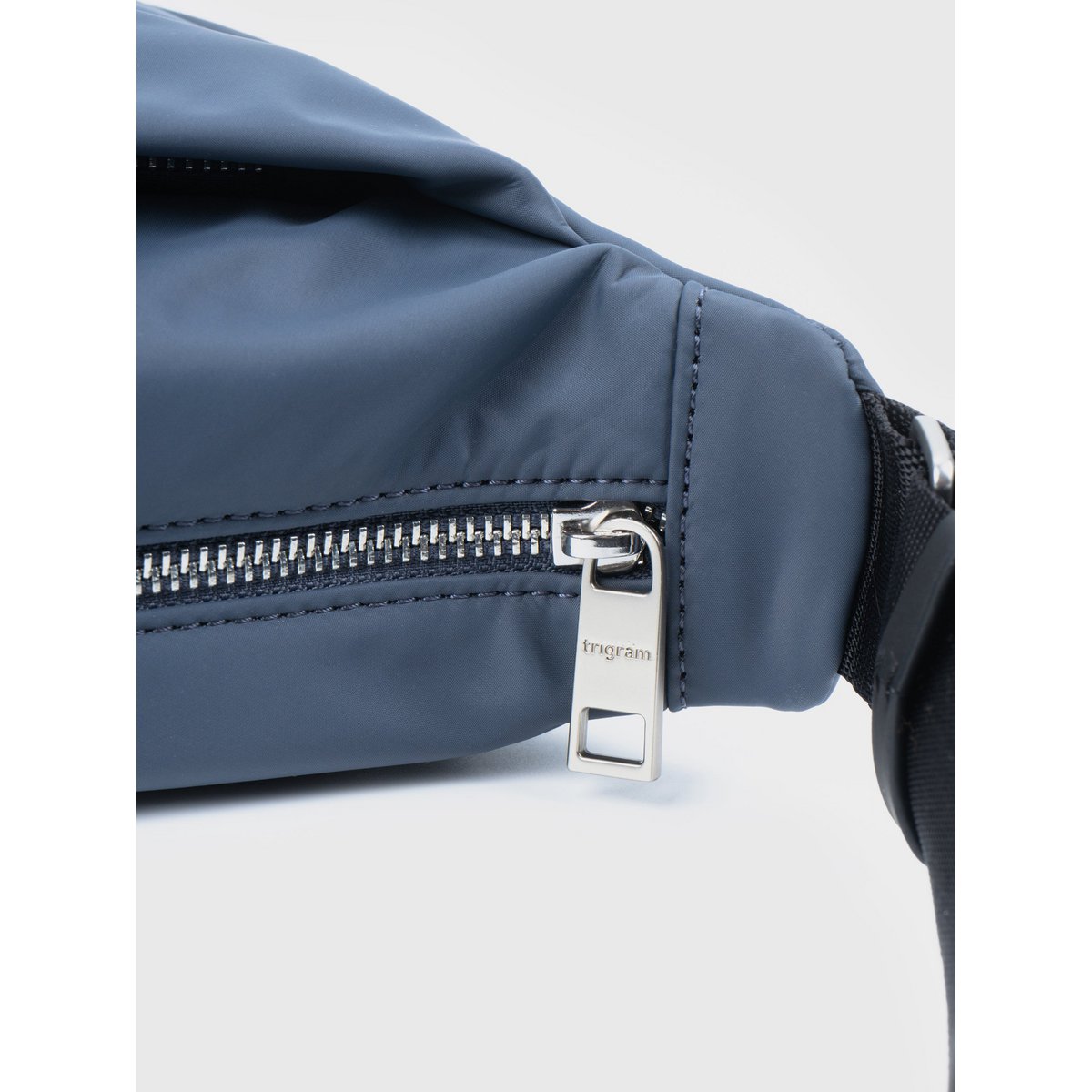 Crescent Sling Bag - Lake Blue