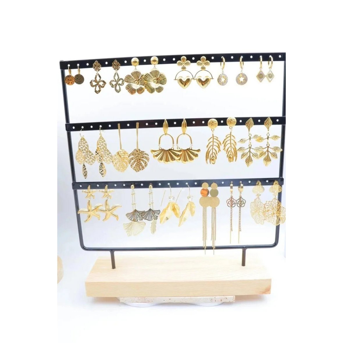 Lots of jewelry with display