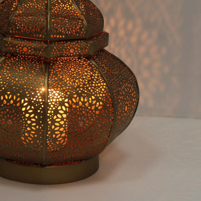 Oriental lantern Alima
