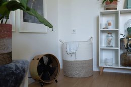 Stor vaskeri kurv lavet af jute og bomuld
