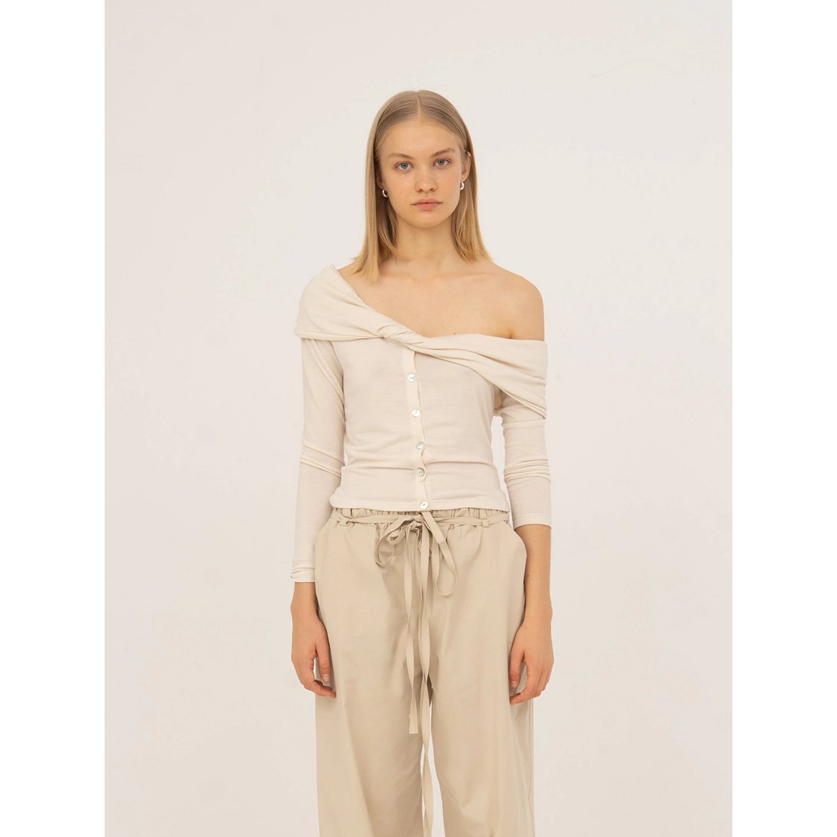 Zachte witte off-shoulder jersey top