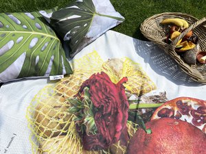 Ergebene Leidenschaft - 140x180cm Picknick Plaid + Einkaufstasche
