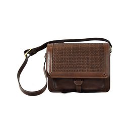 A brown leather shoulder bag with a woven pattern, measuring approximately 27 cm in length and 23 cm in height. The bag features a flap closure and an adjustable shoulder strap.