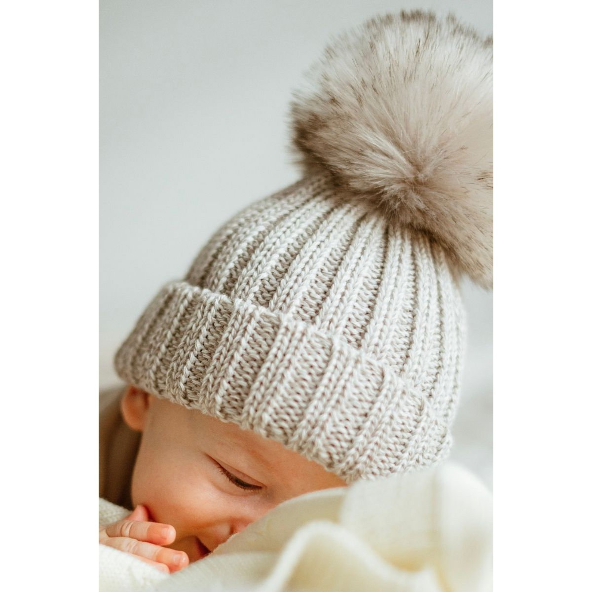 Czapka OLLO BABY – 100% wełny merino - beżowy