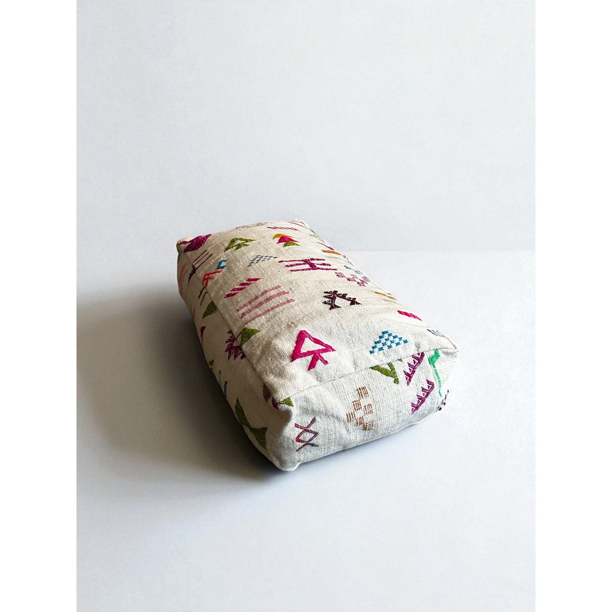 LEY! Grand coussin de sol - Ligne Colorful - Resa