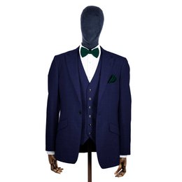 Green Knitted Bow Tie and Knitted Pocket Square Set
