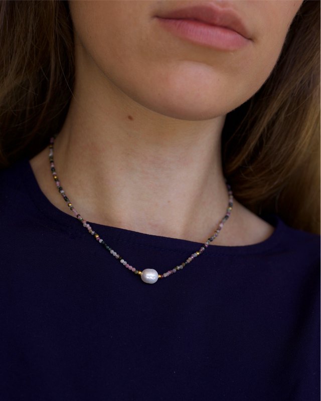 Tee - toermalijn kristal ketting met parel
