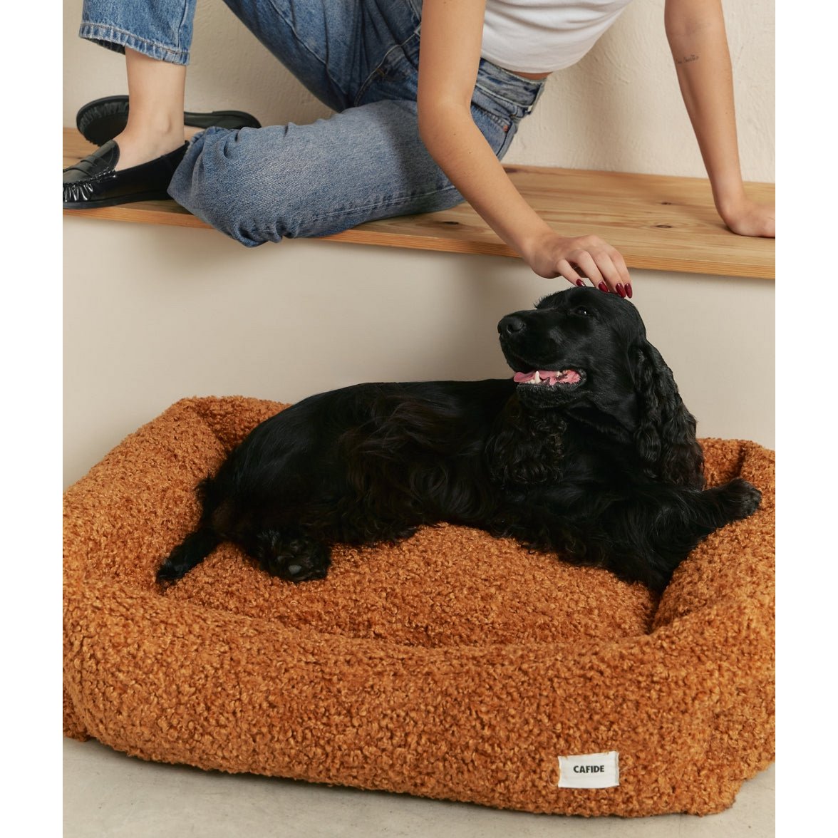 Cama Perro Borreguito Mostaza, Snozy