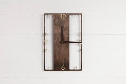 Wanduhr, rechteckige Wanduhr aus Holz