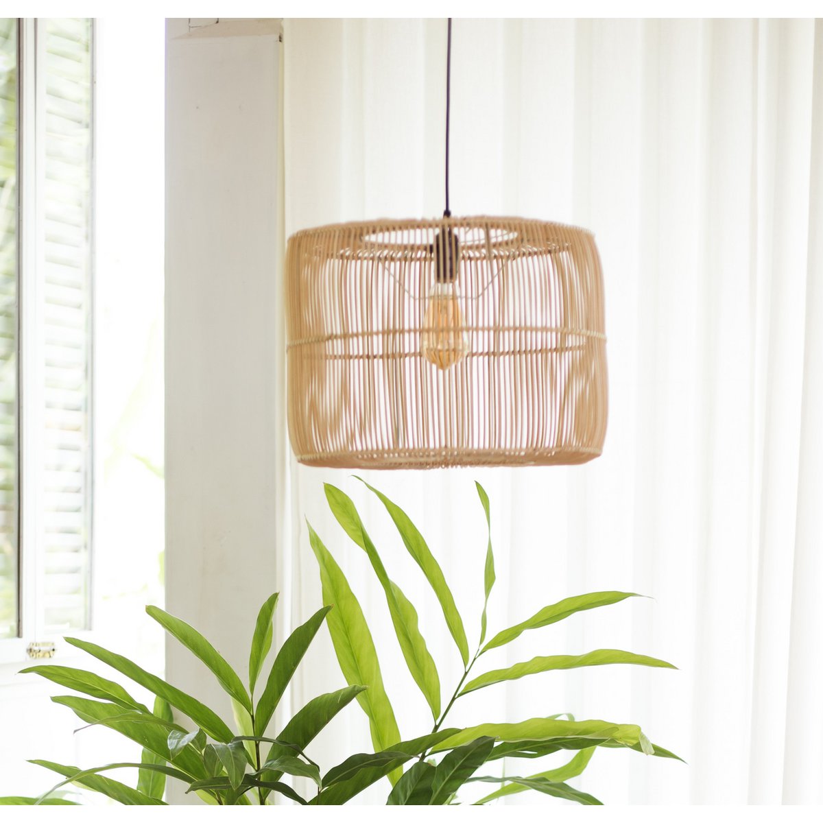 Lampe en rotin | Abat-jour Boho | Suspension LIKU (2 tailles)