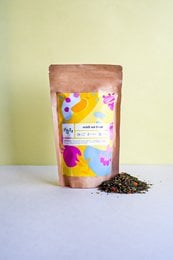 Organic green tea blend with mint, ginger, apple, and pomegranate flavors. Loose leaf tea in a resealable pouch.