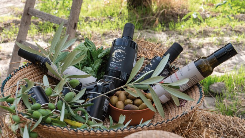 ITALIA | SICILIA | FLAVOURED Extra Virgin Olive Oil | BASIL | 250 ml