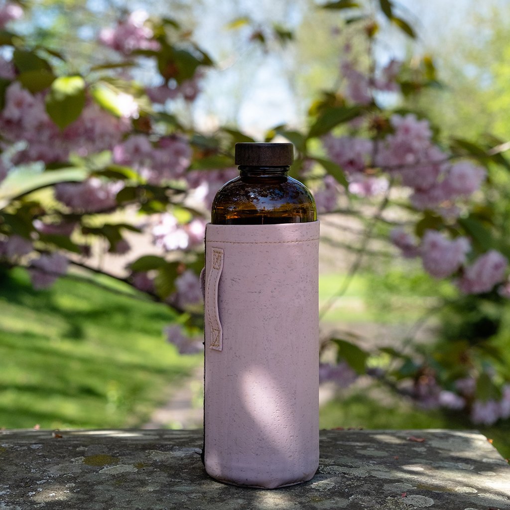 Water bottle - Pastel pink cover - 600ml
