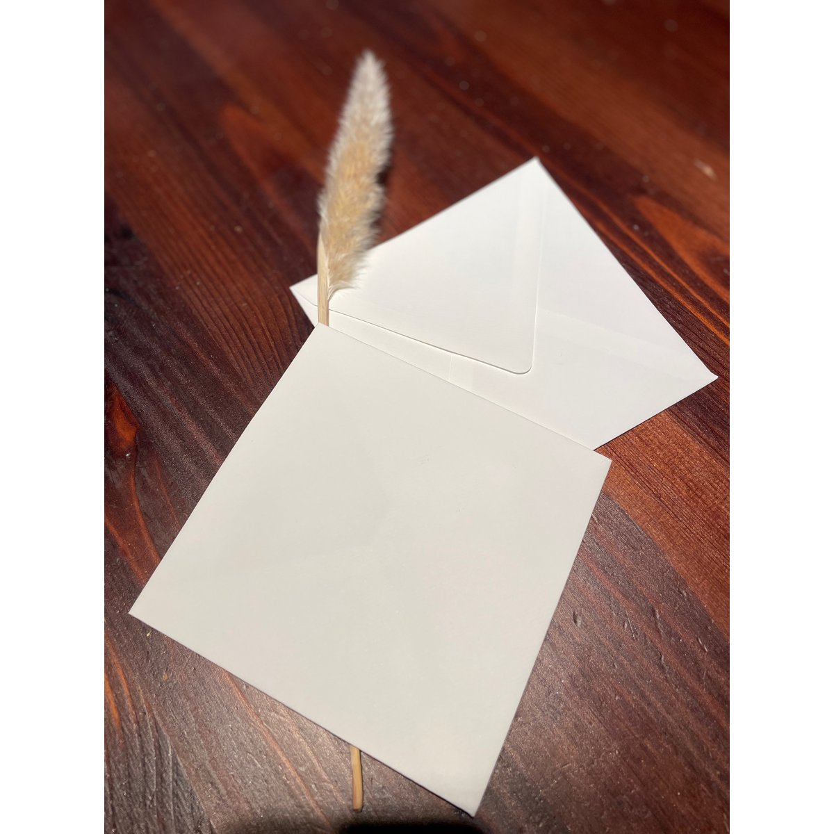 Envelop van handgeschept papier 13x13cm