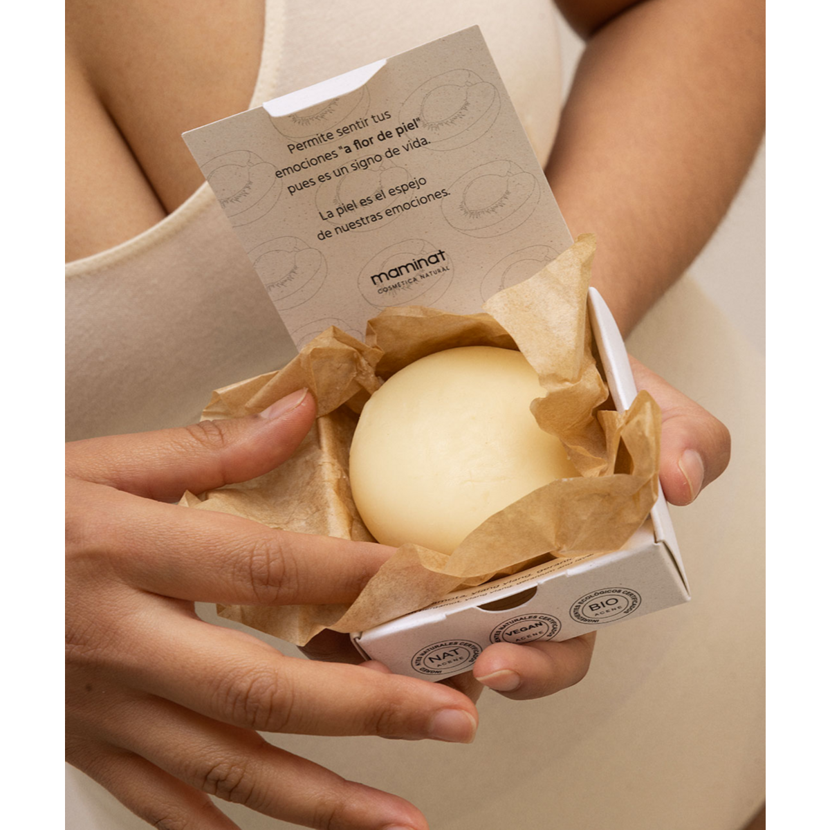 60g solid body cream - A leather flower - with jojoba and karité