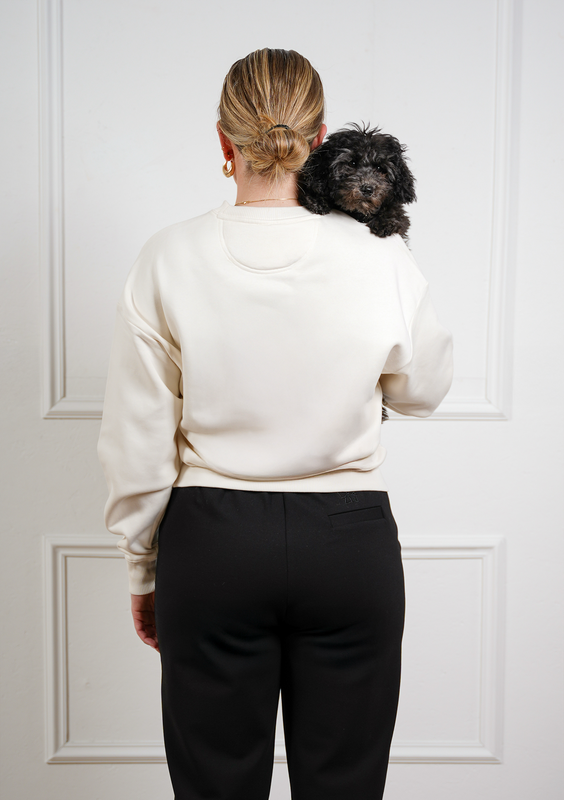 The Essential Sweater – Crème