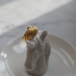 Sally - Croissant-Ring