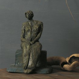 Escultura | Lady Solitude Papel Macho