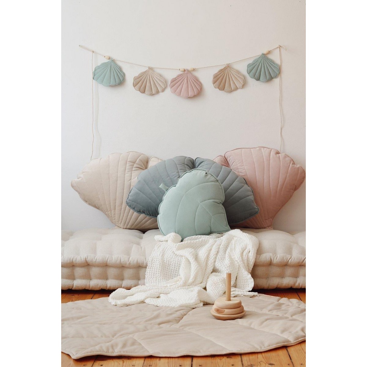 Guirlande de velours « Late Summer » avec coquillages