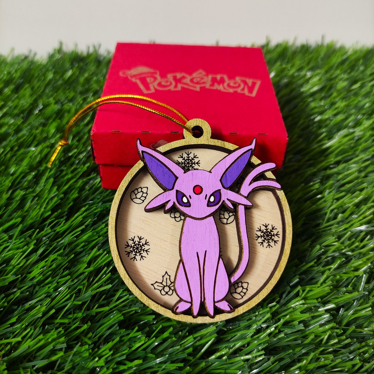 Set aus 9 hölzernen Pokémon-Weihnachtsornamenten, Evoli, buntes Geek-Geschenk, Weihnachtsbaumschmuck, Heimdekoration, umweltfreundliche Weihnachtsdekoration