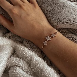 Austrian Crystals Flowers Bracelet