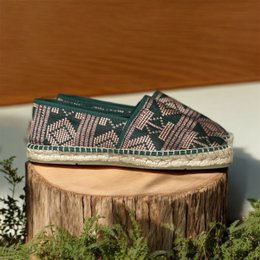 Artisanal Espadrilles – Hand Sewn – Made in France - LIOREN Jardin Séché