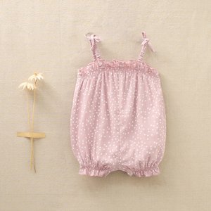 Babystrampler für Mädchen mit Trägern und Tupfenmuster I26-21315162
