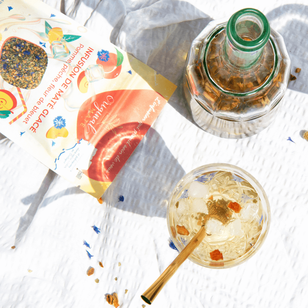 Bio-Apfel-, Pfirsich- und Blaubeer-Eis-Mate – bereit zum Verkauf oder in großen Mengen