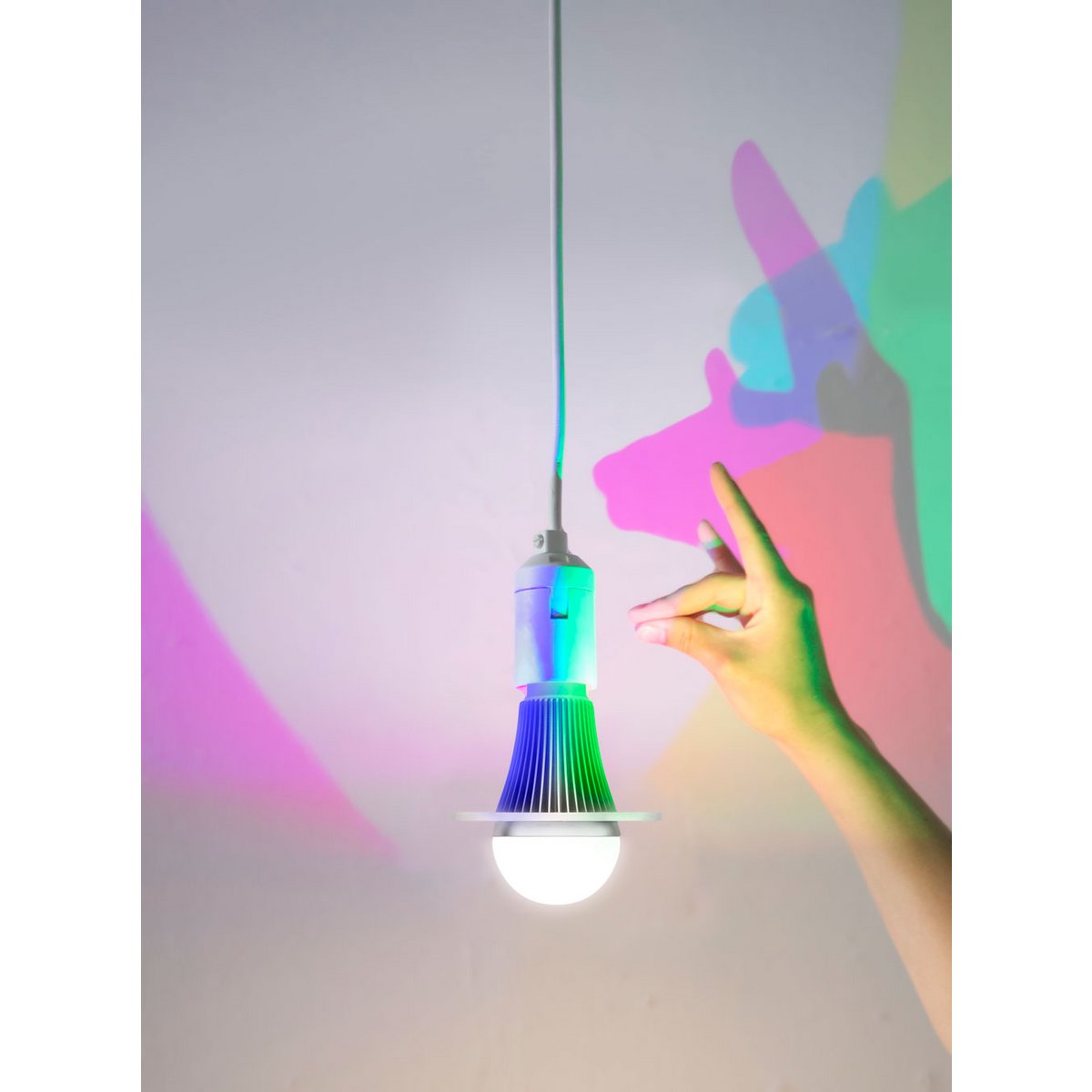 CMYK-Lampe 1: wirft farbige Schatten