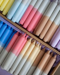 Spitzkerzen - Mischung aus grauen Farben