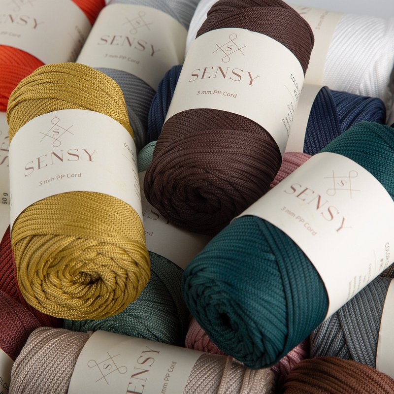 Sensy Premium 3 mm - 131 yards 100 % polyester macrame ledning