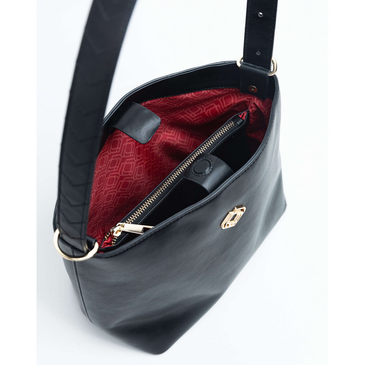 Bucket Bag Nila Bamboo Leather Black