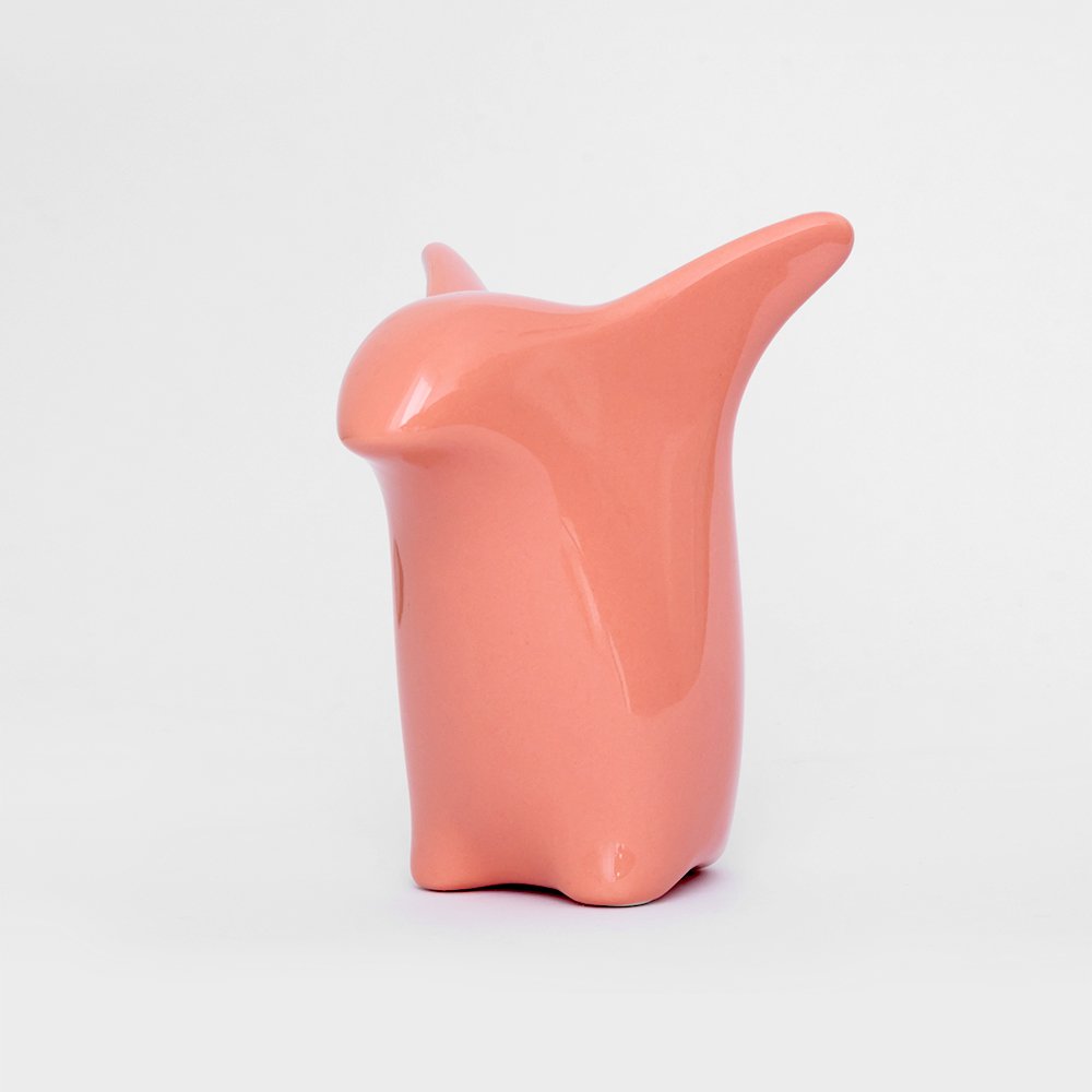 Pinkuin | Figura decorativa de porcelana salmón rosa