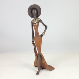 Bronze-Skulptur "Femme élégante avec chapeau" by Soré | verschiedene Größen und Farben