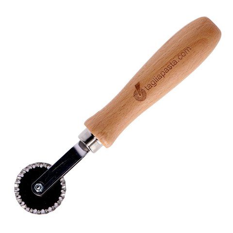 Steel cutter wheel with single toothed blade