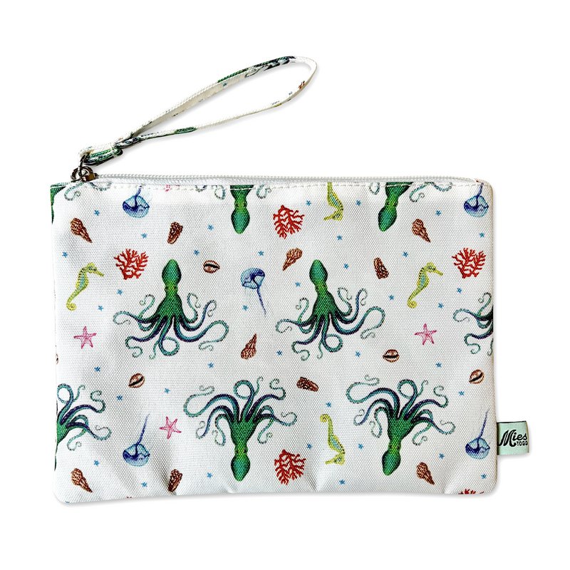 Pencil case with octopus print - Sustainable school pencil case made of recycled PET bottles - for toddler preschool child - school crafts - water resistant and washable - Unique design hand painted by Mies