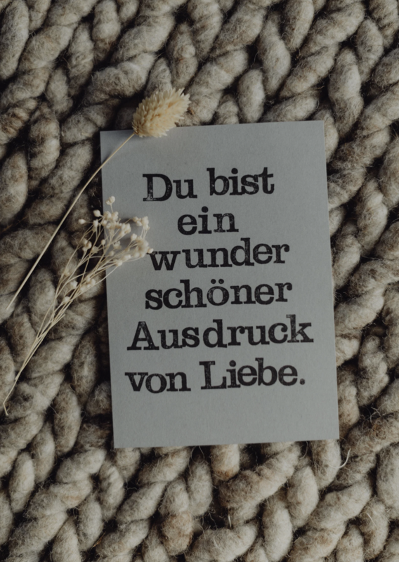 Stamped Postcard "Ausdruck von Liebe"